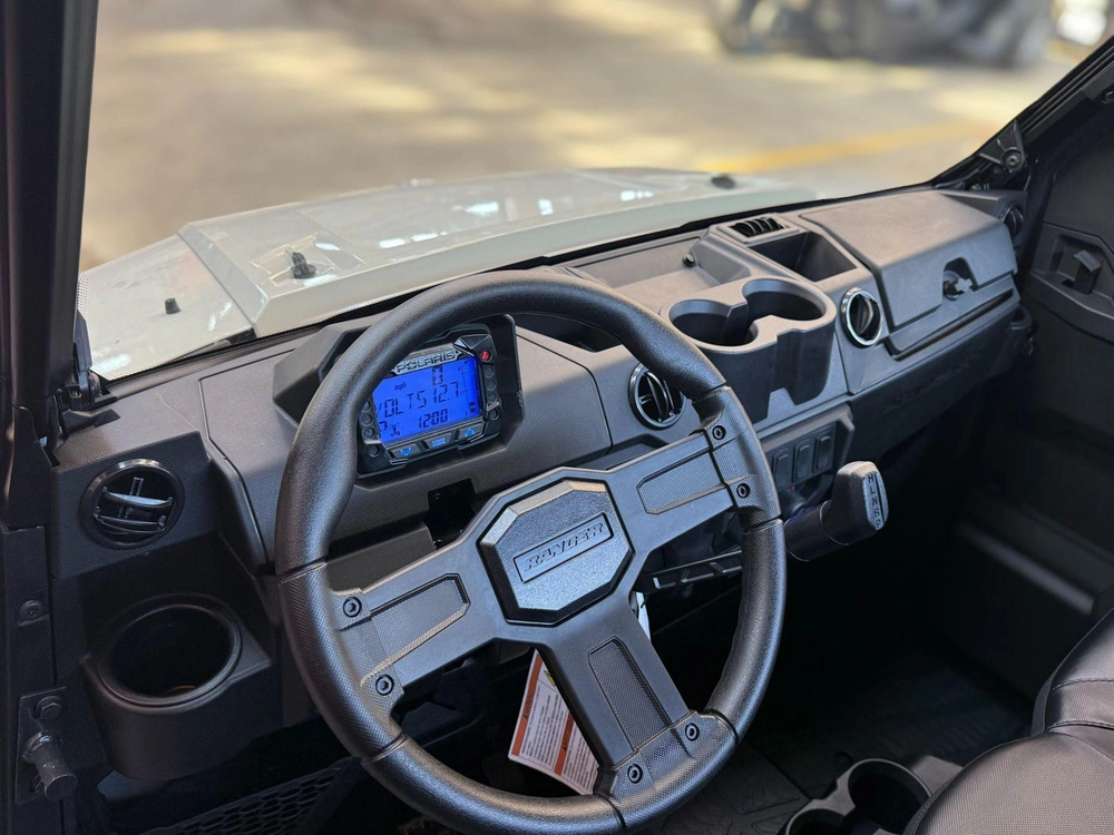 2026 Polaris Ranger 1000 Cab - Mirage Beige alt