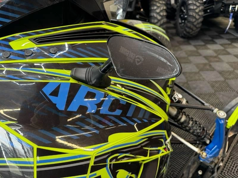 Arctic Cat Riot 8000 Qs3 146 2020 alt
