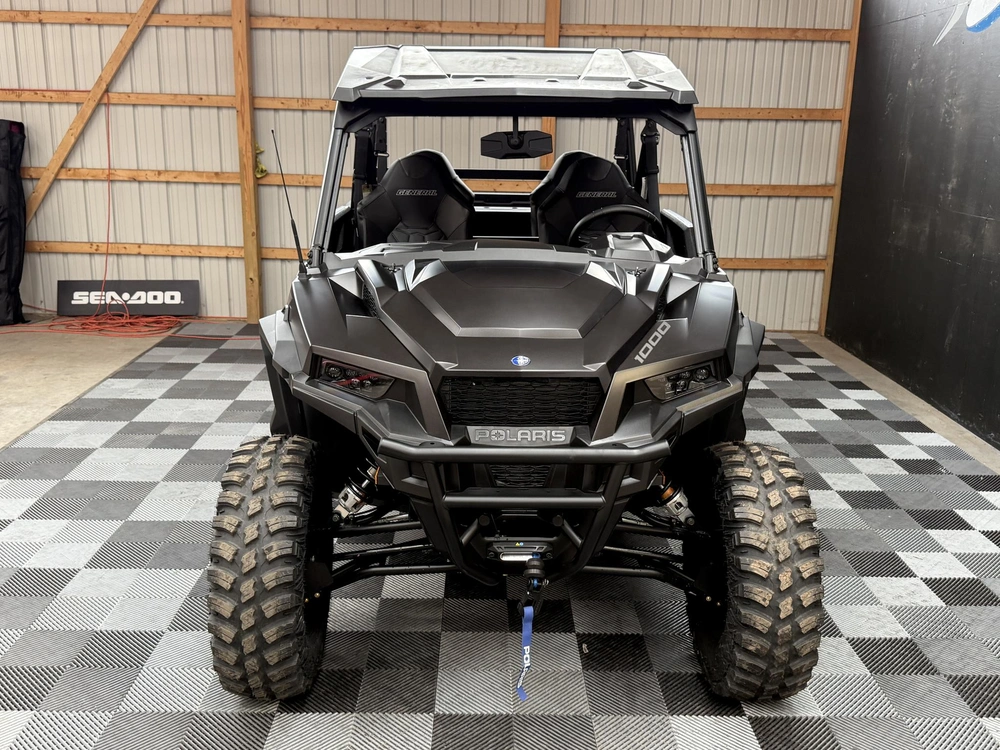 2026 Polaris General Xp 4 1000 Ultimate Super Graphite Ultimate alt