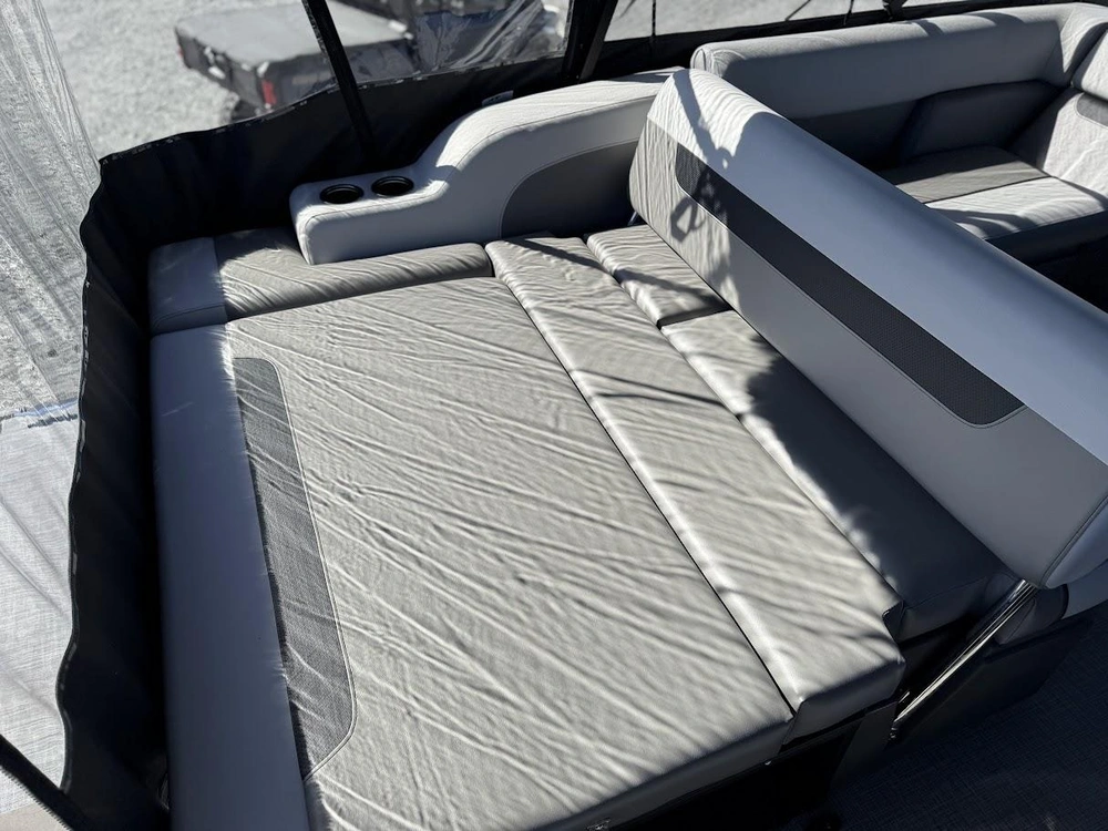 2026 Princecraft Vectra 23rl alt