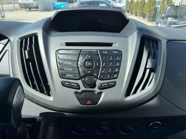 2018 Ford Transit T-150 Cargo Van alt