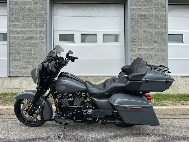 2022 Harley-Davidson STREET GLIDEFLHXS