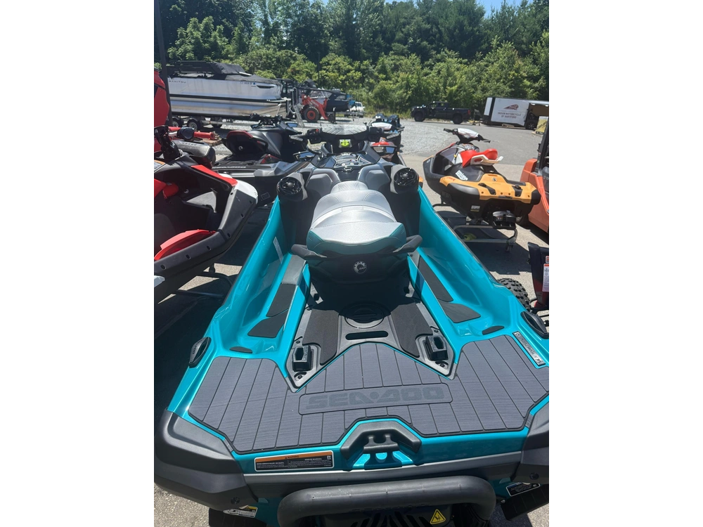 2025 Sea-doo Pwc Gtx Ltd 325 Aud Be Ibr Idf 25 alt