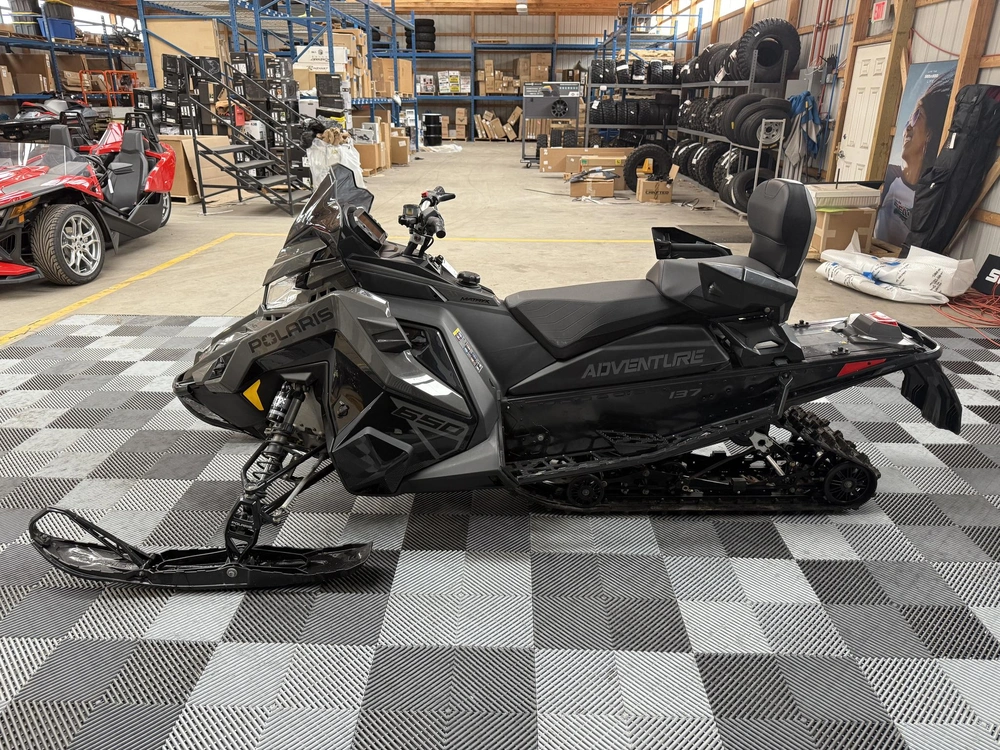 2024 Polaris 650 Indy Adventure 137 650 137 alt