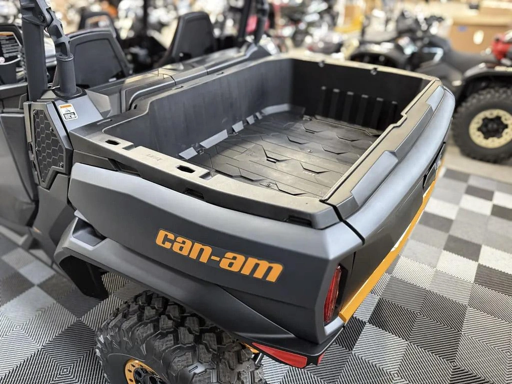 2026 Can-am Ssv Com Max Xtp 64 1000r Gy 26 Xt-p 1000r alt