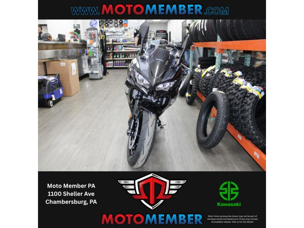 2026 Kawasaki Ninja® 650 alt