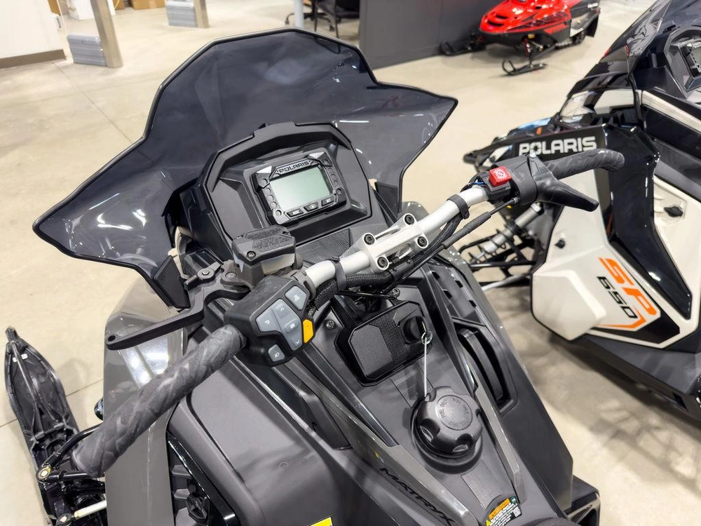 2024 Polaris 850 Indy Xc 137 alt