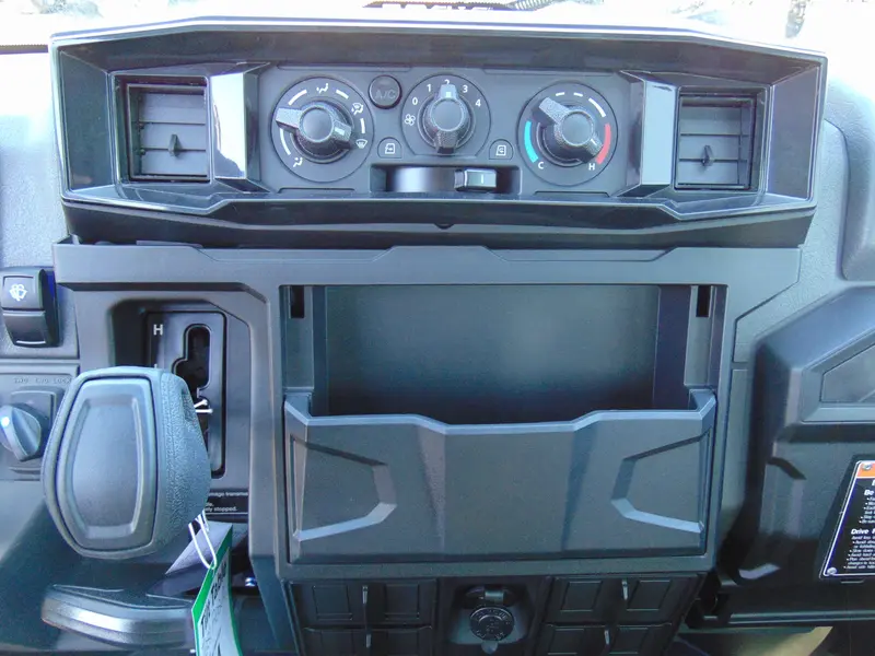 2025 Kawasaki RIDGE XR DELUXE HVAC thumbnail 10