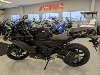 2026 Yamaha Yzf-r3 Yzfr3atb alt