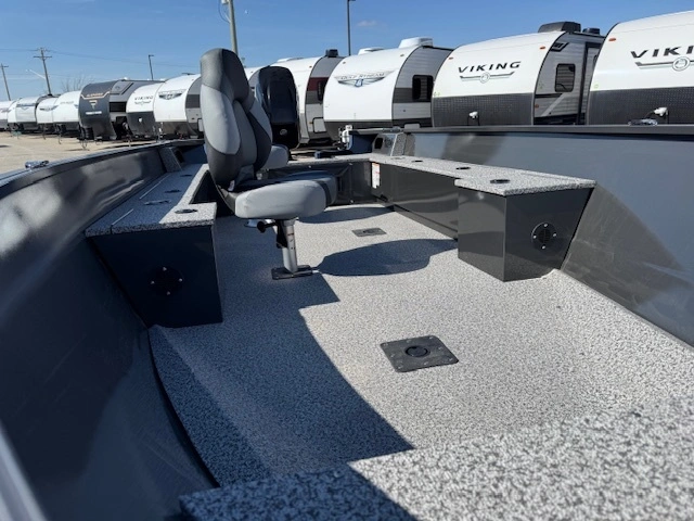 2026 Mirrocraft Outfitter F160t alt