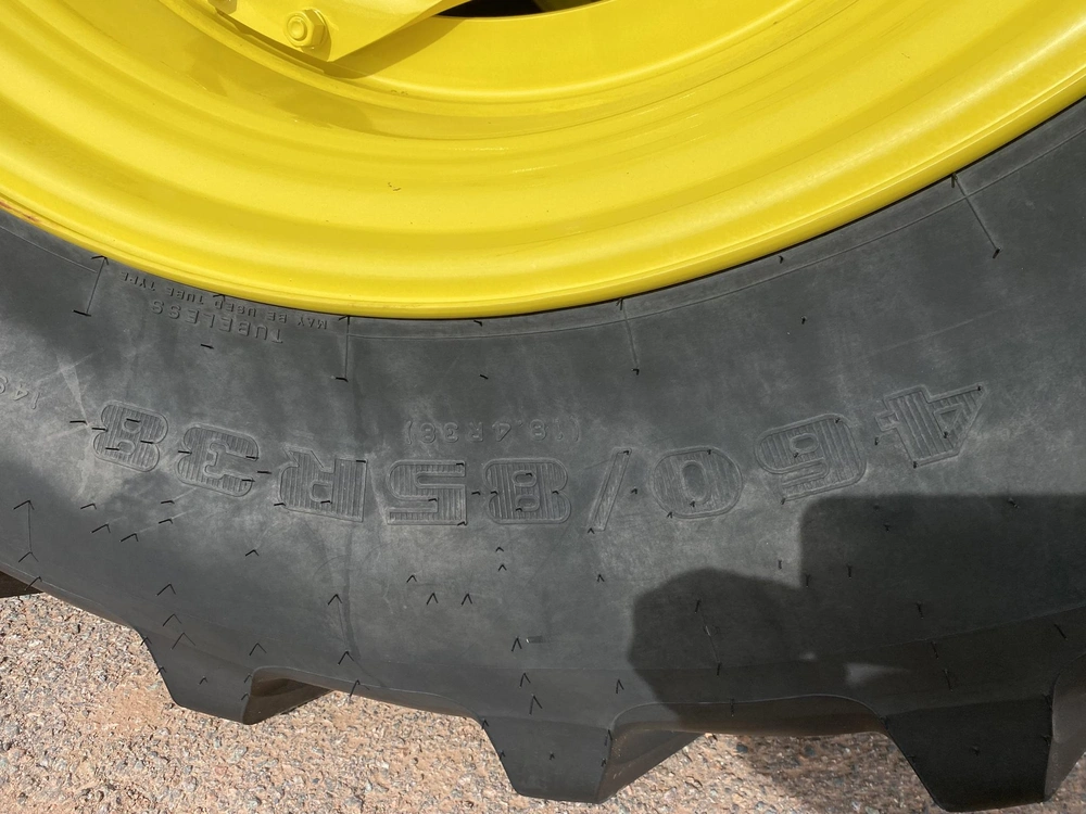John Deere 6110m 2023 alt