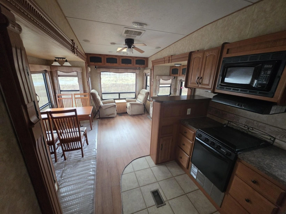 Forest River Sandpiper 300rl 2009 alt