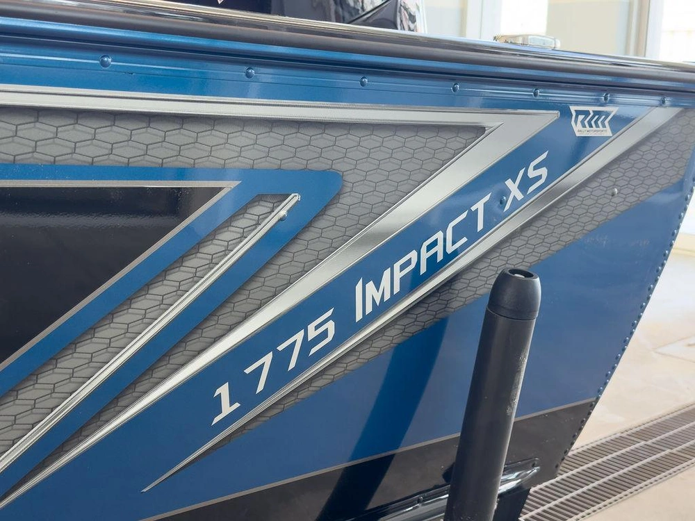 2025 Lund Boat Co 1775 Impact Xs Sport alt