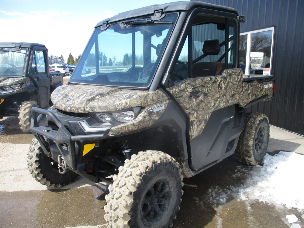 2023 Can-am Defender Ltd alt