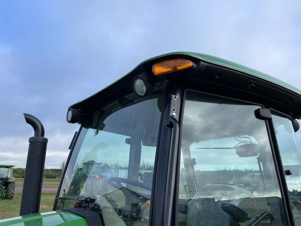 John Deere 5075e 2023 alt