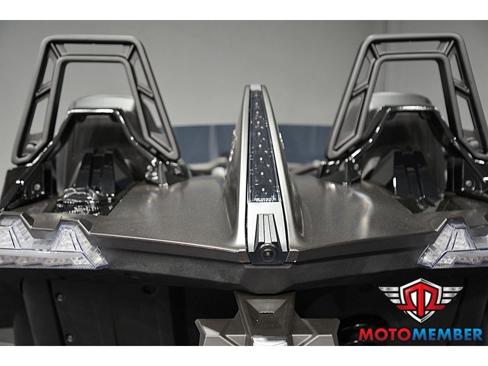 2026 Slingshot R Autodrive alt