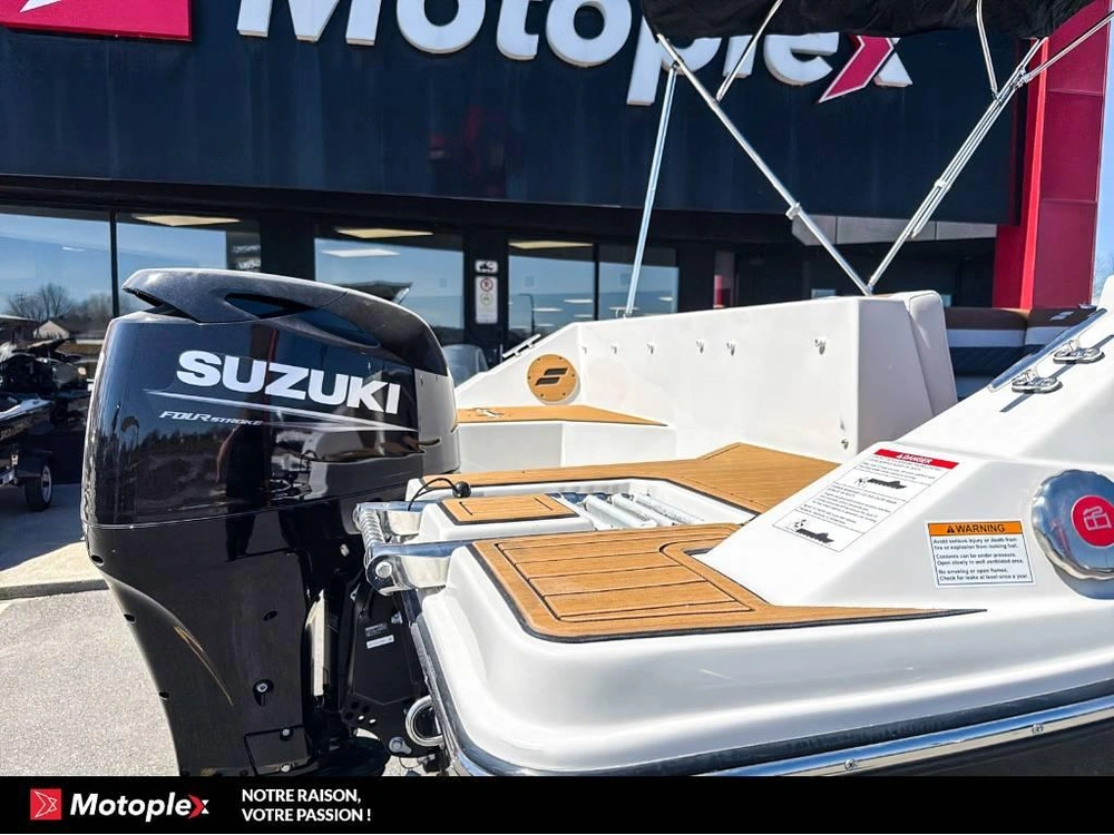 Starcraft Svx 171 Ob 90hp Deck Boat Bateau Ponté 2026 alt