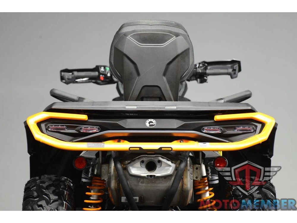 2026 Can-am Outlander Max Xt-p 1000r Mineral Grey & Orange Crush alt