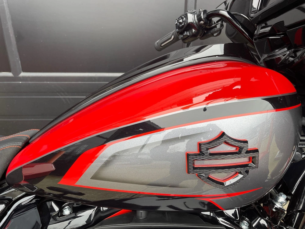 2026 Harley-davidson Touring Flhxlse - Cvo™ Street Glide™ Limited alt