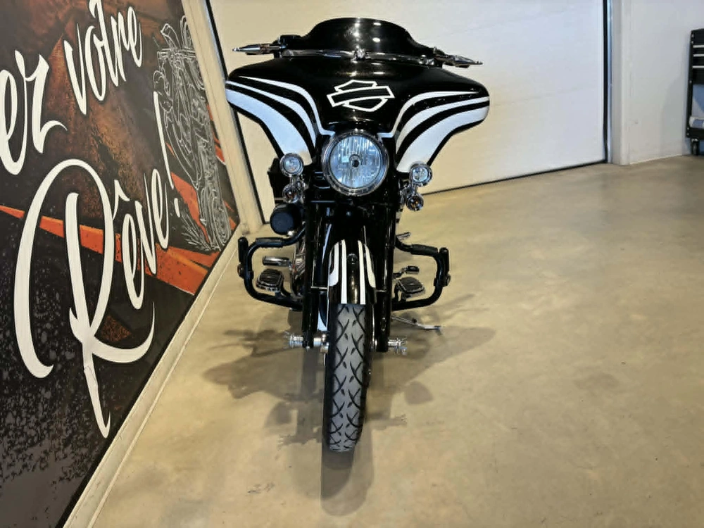 Harley-davidson Street Glide Flhx 2011 alt