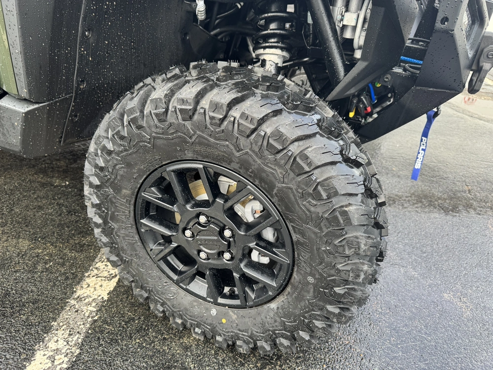 Polaris Ranger 1500 Xd Crew Northstar Ultimate Treeline Green Metalic 2026 alt