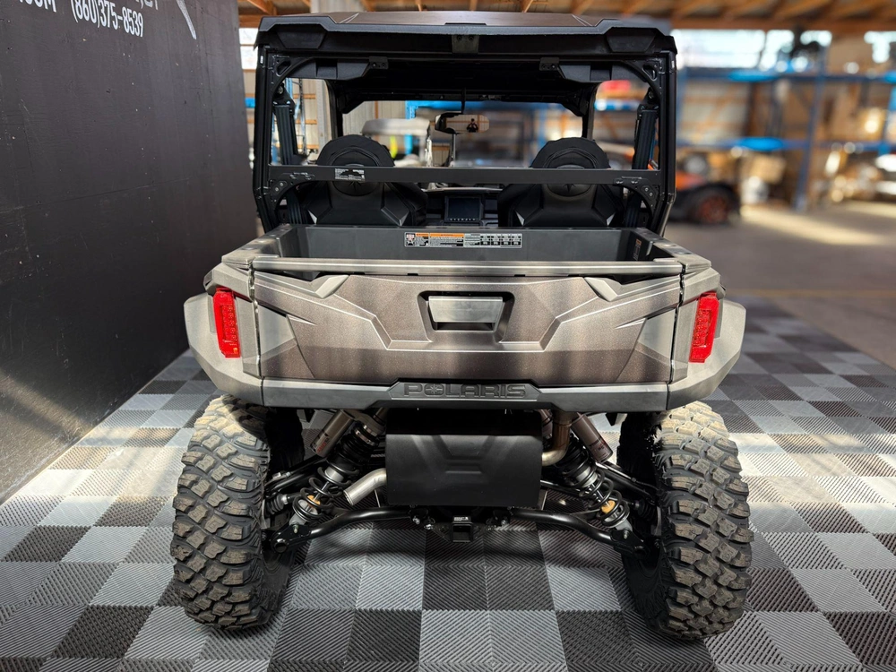 2026 Polaris General Xp 1000 Ultimate Super Graphite Ultimate alt