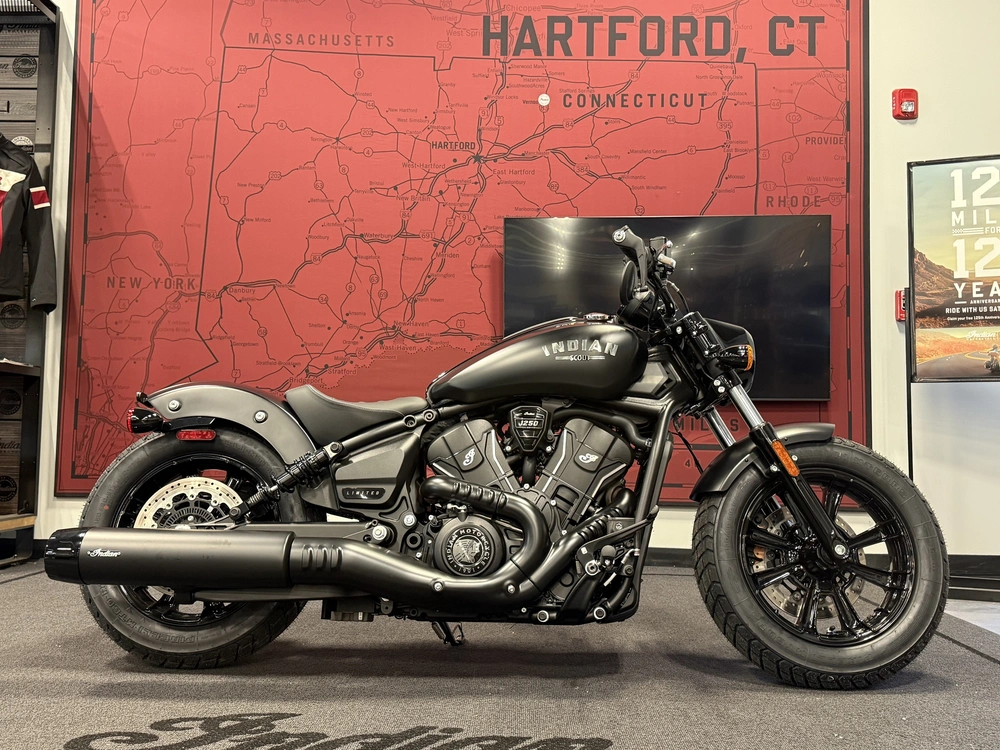 2026 Indian Motorcycle Scout Bobber Limited W/ Tech Package alt