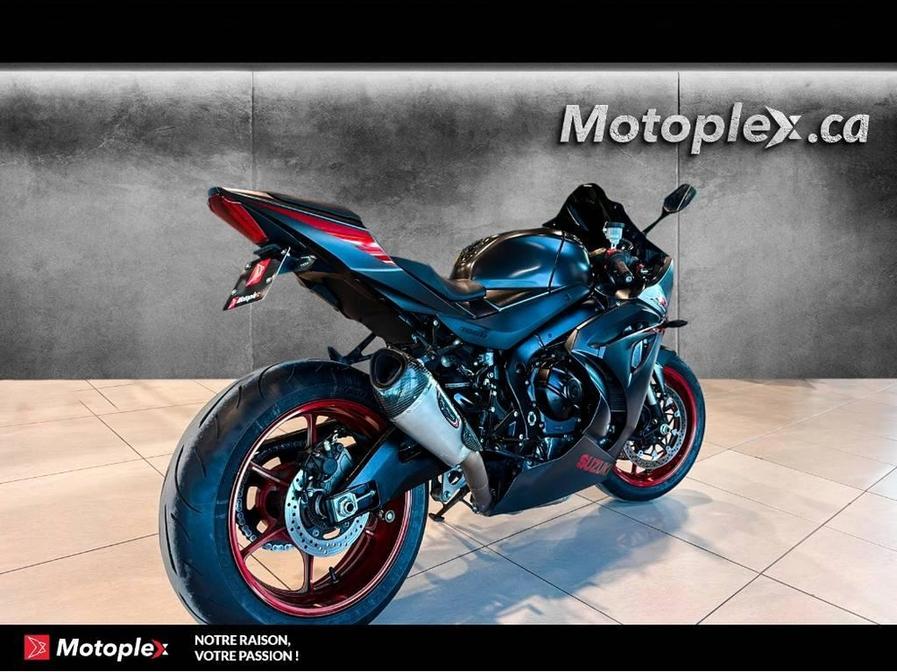 2017 Suzuki Gsx-r 1000 alt