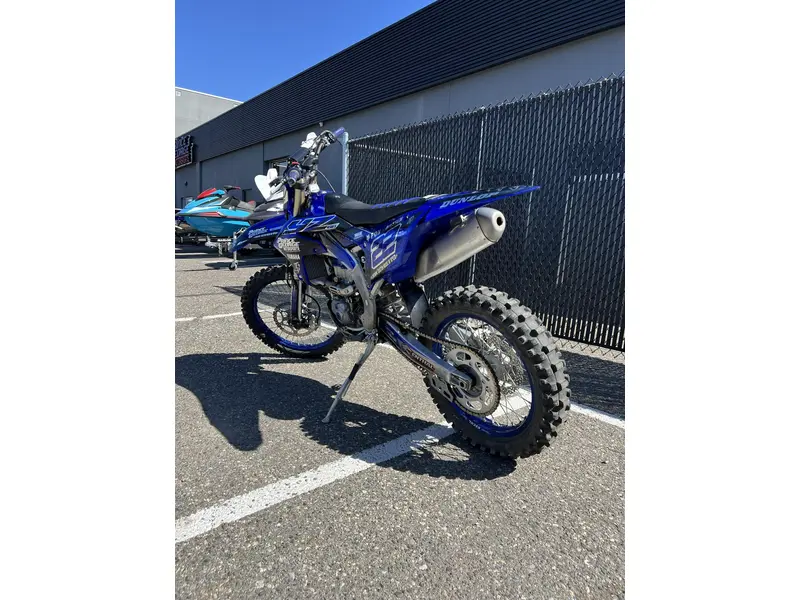 2024 Yamaha YZ450FX thumbnail 3