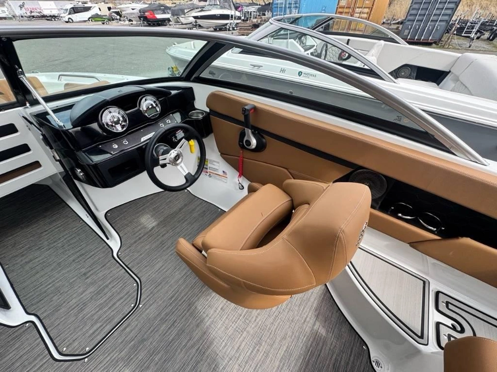 2026 Four Winns Hd2 Mercruiser 4.5l / Alpha alt
