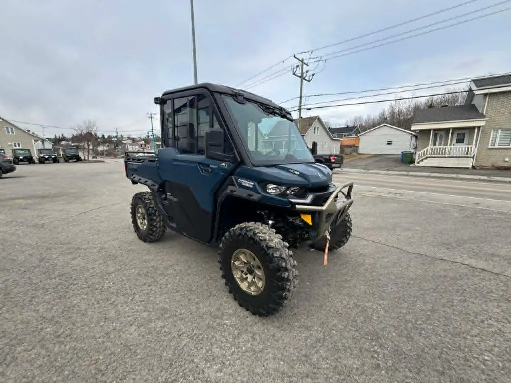 Can-Am DEFENDER LIMITED HD10 USED 2025