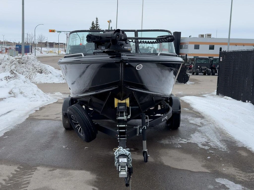 2026 Lund Boat Co 1875 Tyee Sport alt