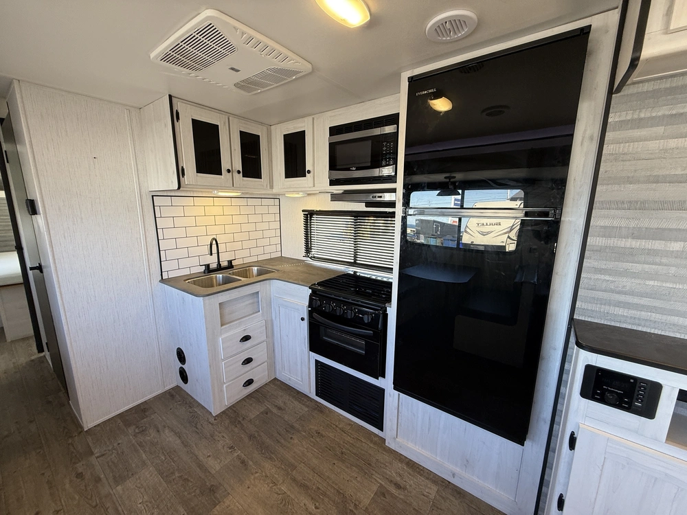 2023 Trail Runner By Heartland Rv 31db alt