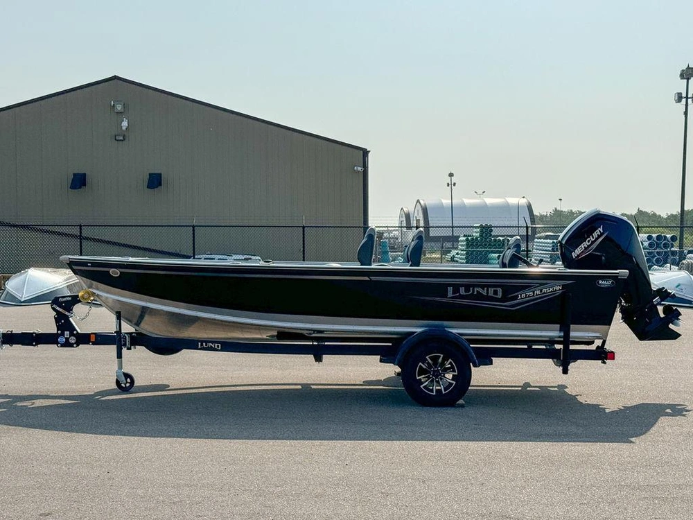 2025 Lund Boat Co 1875 Alaskan Tiller alt