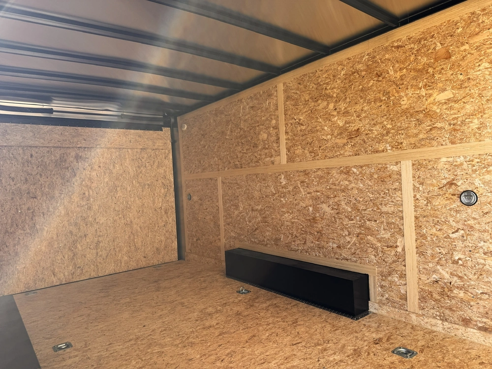 2026 Forest River Hlaft8520ta3 8.5x20 Flat Top Wedge Enclosed Trailer alt
