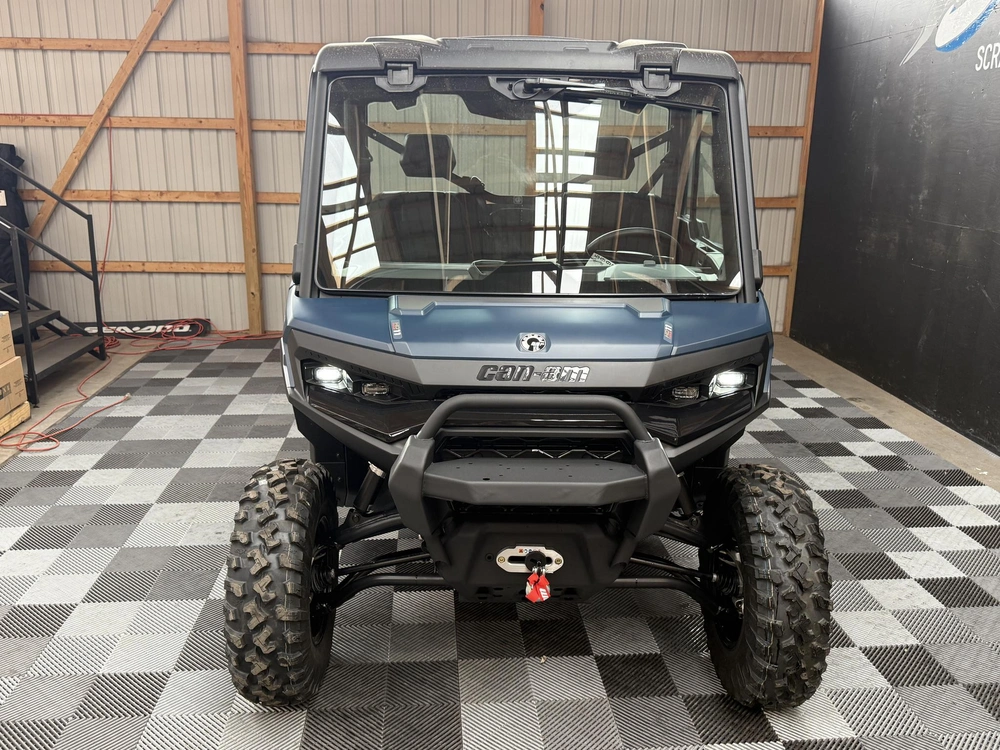 2026 Can-am Ssv Def Xtcab 65 Hd11 Be Hb 26 Xt Cab Hd11 alt