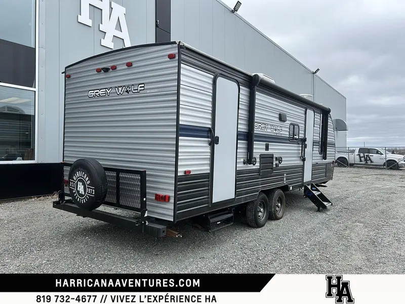 2019 Cherokee 23DBH thumbnail 8