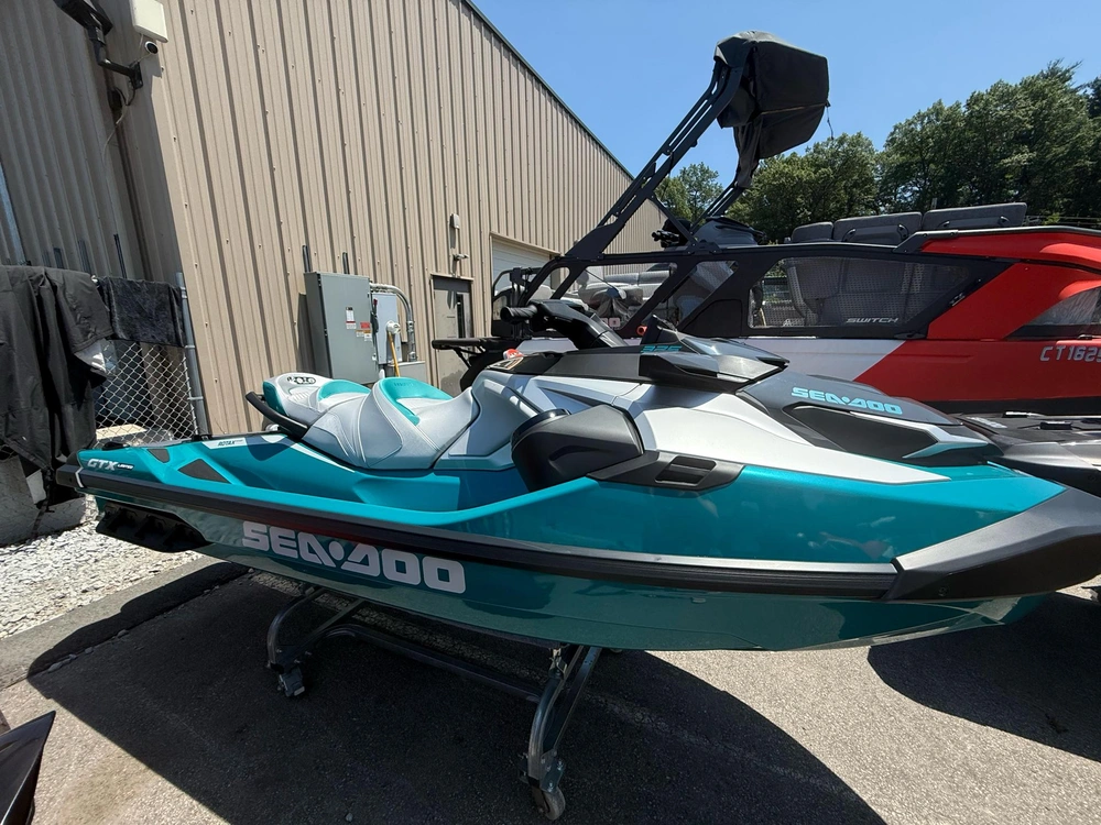 2025 Sea-doo Pwc Gtx Ltd 325 Aud Be Ibr Idf 25 alt