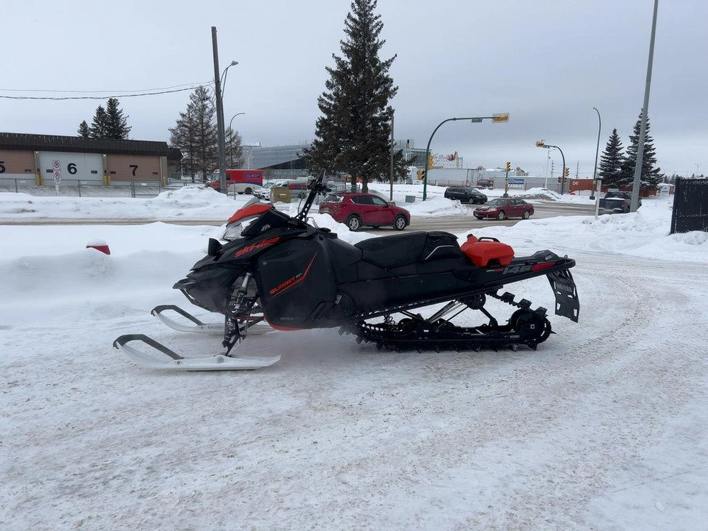 2016 Ski-doo Summit 800 146 Es alt