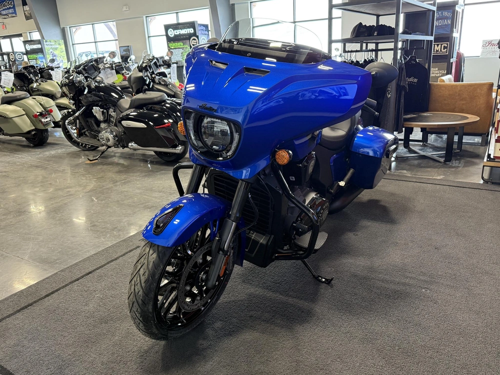 2026 Indian Motorcycle Chieftain Pp Dh, Deep Blue Metallic, 49st Dark Horse® alt