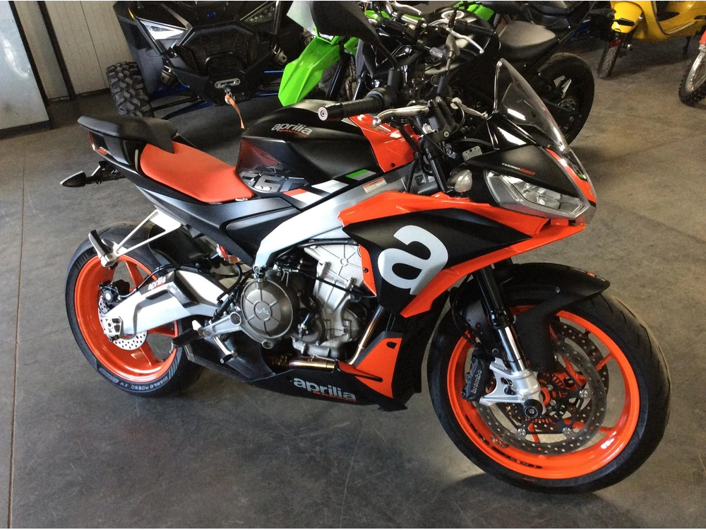 Aprilia Tuono 660 2021 alt