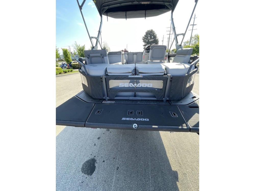 2025 Sea-doo Switch Cruise 21' 170hp alt