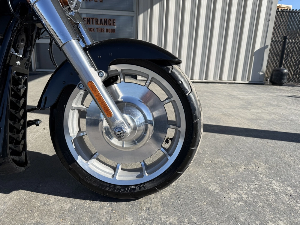 2023 Harley-davidson Fat Boy 114 alt
