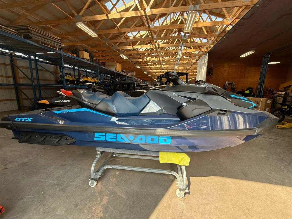 2025 Sea-doo Gtx 170 + Tech Package alt