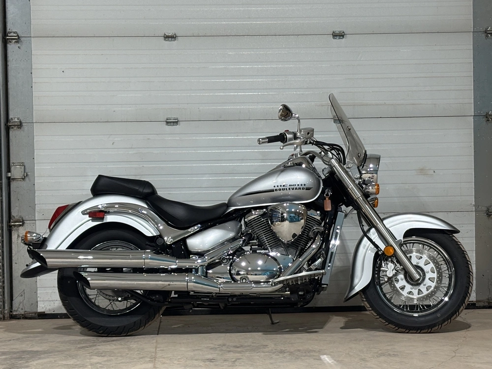 2019 Suzuki Boulevard C50t alt