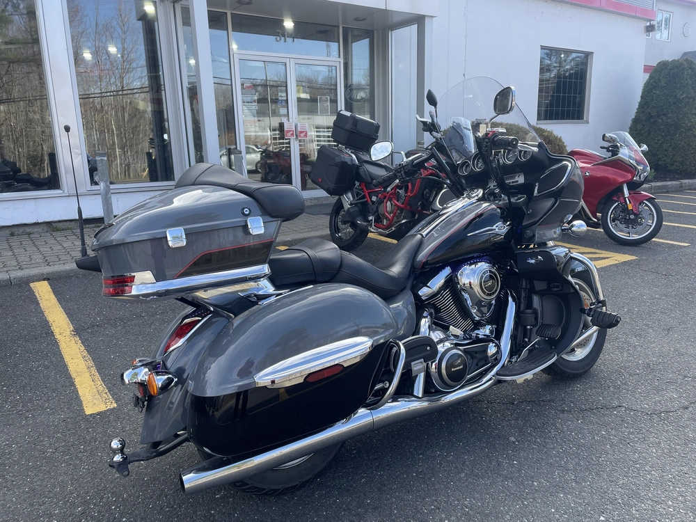 Kawasaki Vn1700 Voyageur 2023 alt