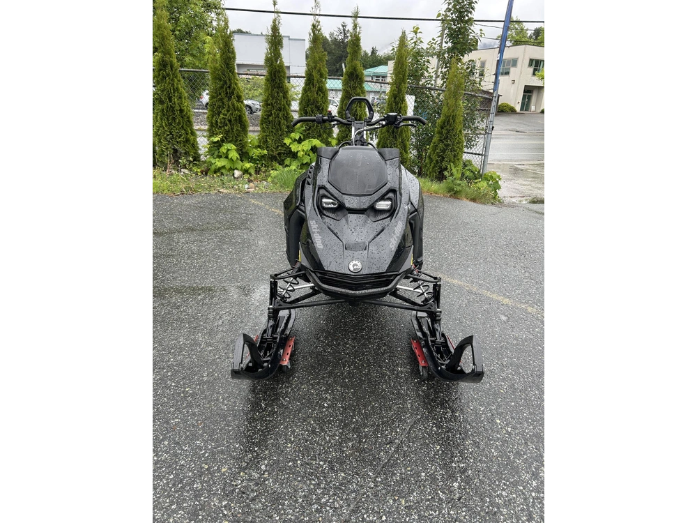 2025 Ski-doo Summit Adrenaline Edge Pkg 165 3" 850 E-tec Black W/ Shot Start alt