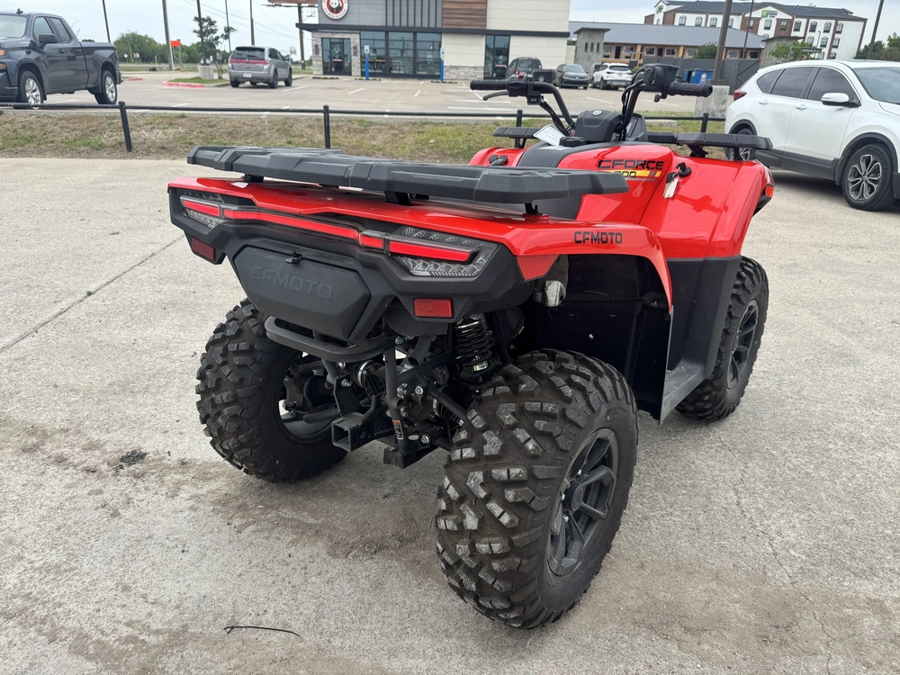 2026 Cfmoto Cforce 500 alt