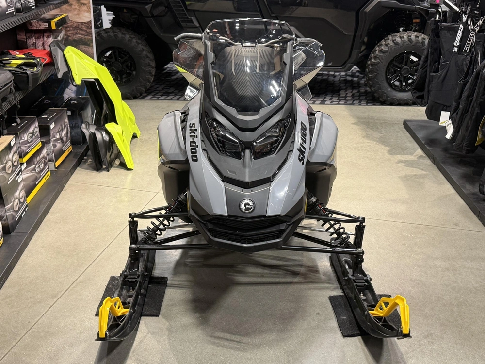 2025 Ski-doo Sm Ren Adr 9at Gy 137 1.2rs 25 alt
