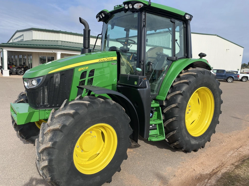 John Deere 6110m 2023 alt